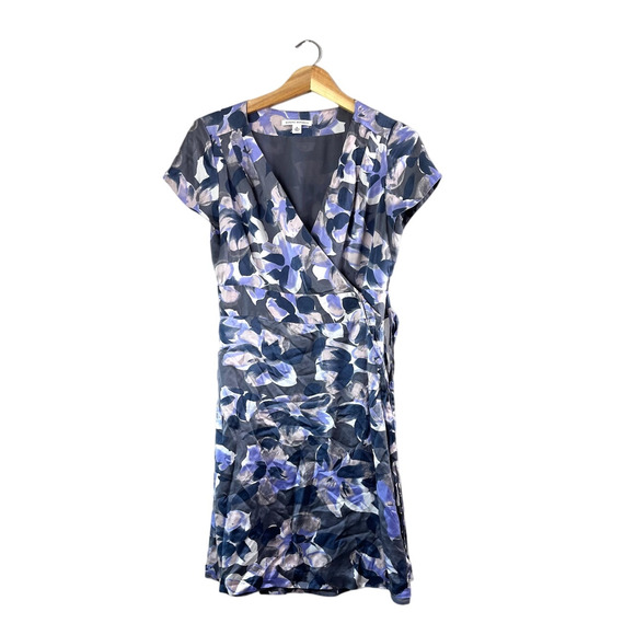 Women's Silk Purple Floral Banana Republic Wrap Dress 6 - Picture 1 of 5